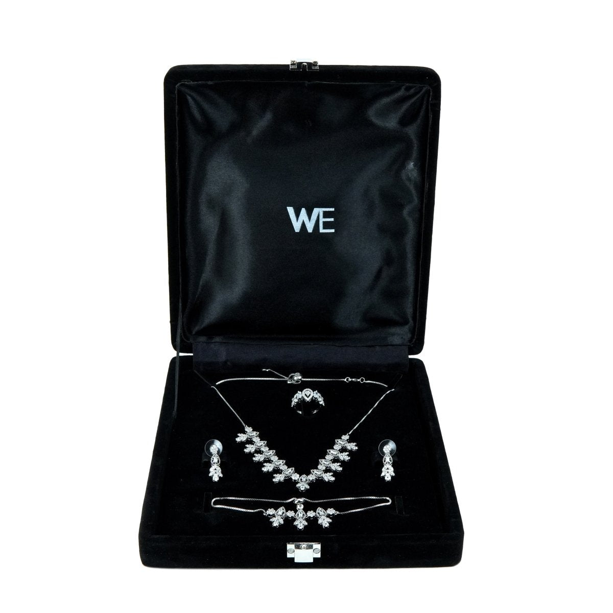Women Necklace Jewelry 4 Pcs - 004815j