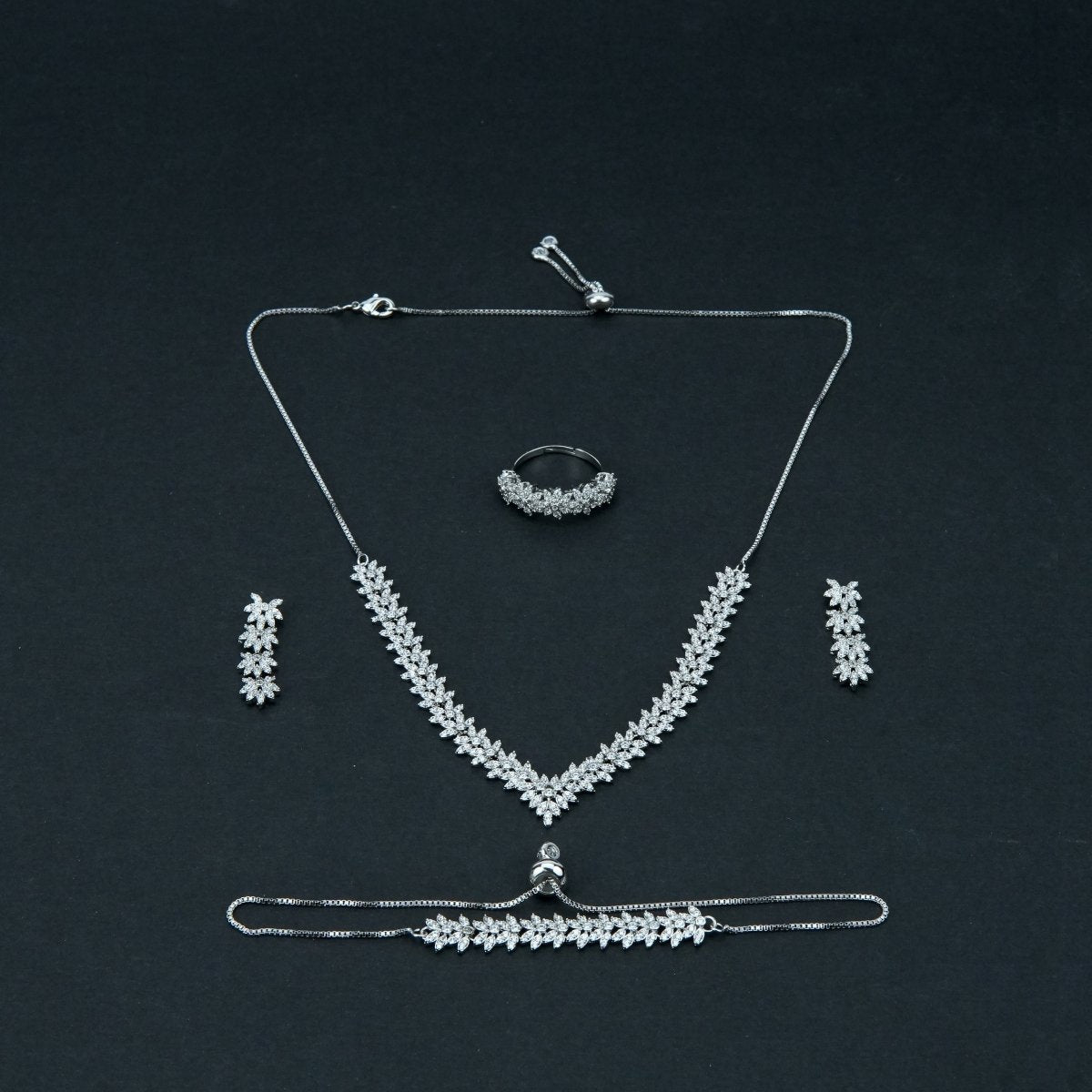 Women Necklace Jewelry 4 Pcs - 004816j